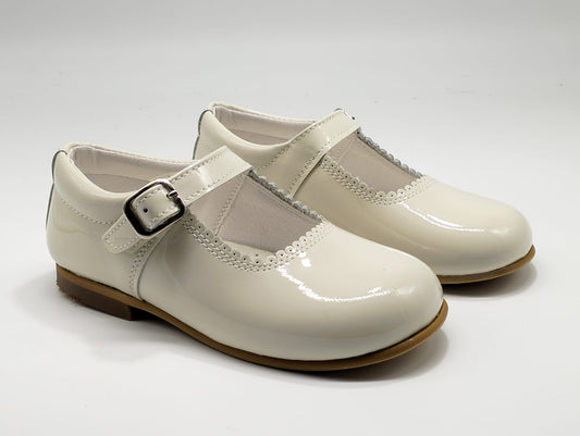 6270 Cream Mary Jane Shoe