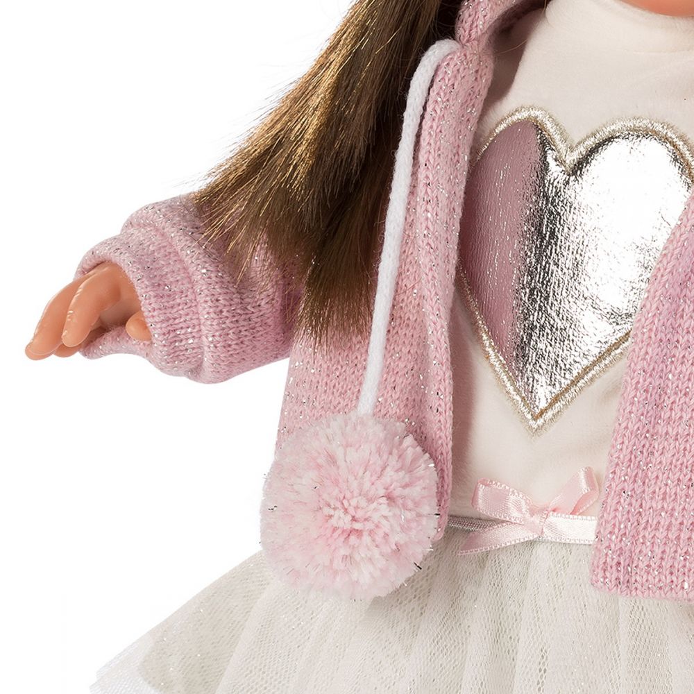 53528 Fashionista Doll Sara