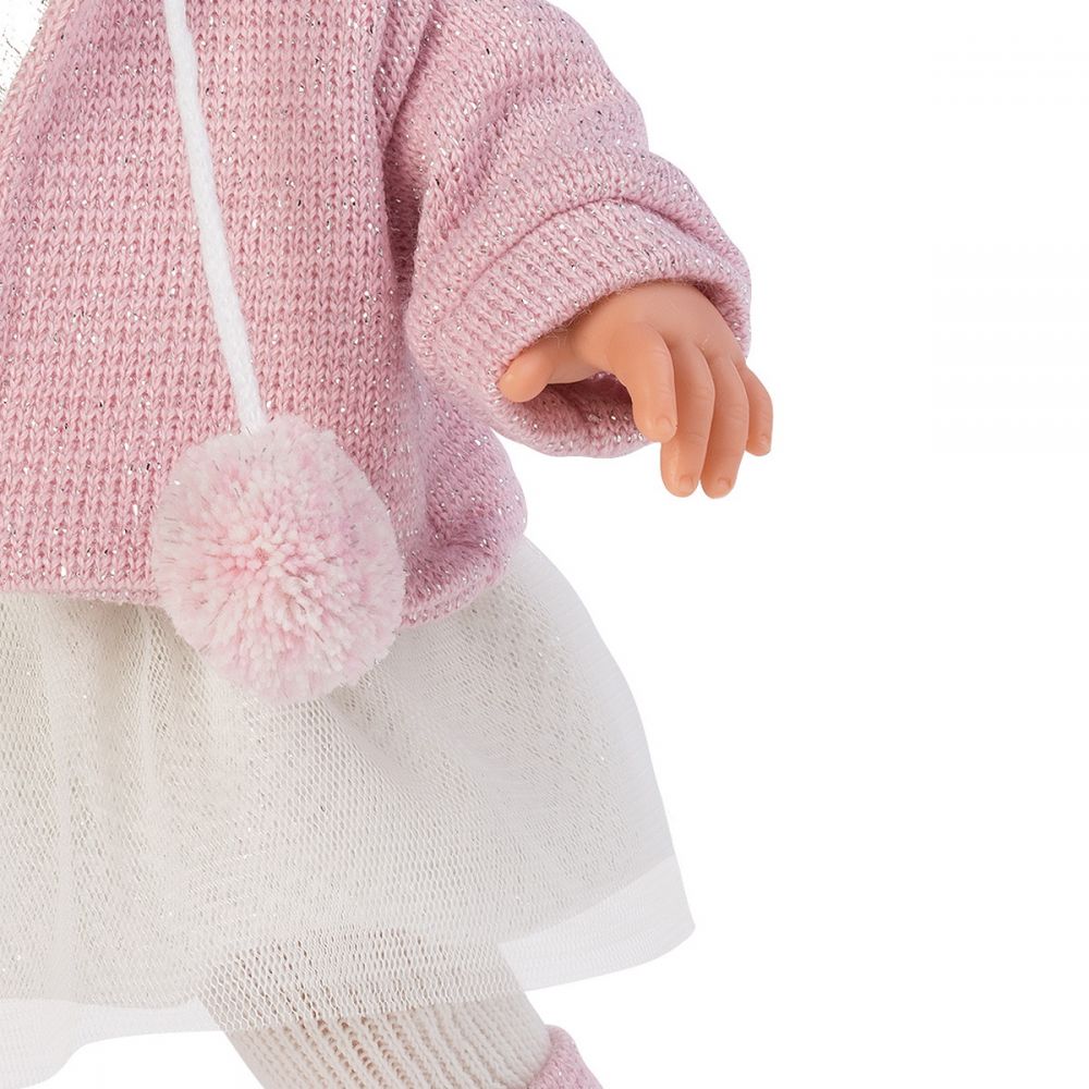 53528 Fashionista Doll Sara