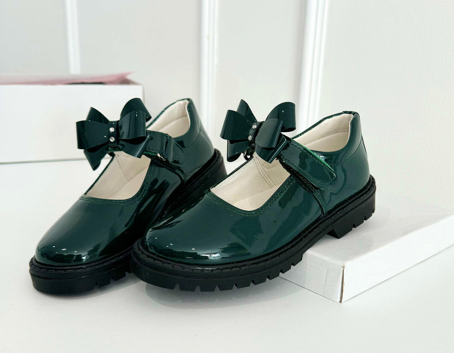 6258 Green School Shoe - Chunky