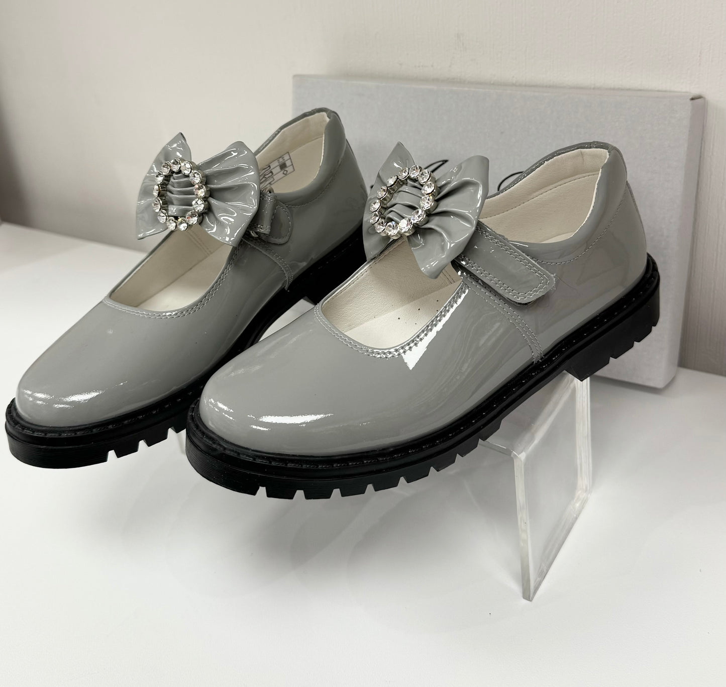 6258 Light Grey School Shoe - Chunky