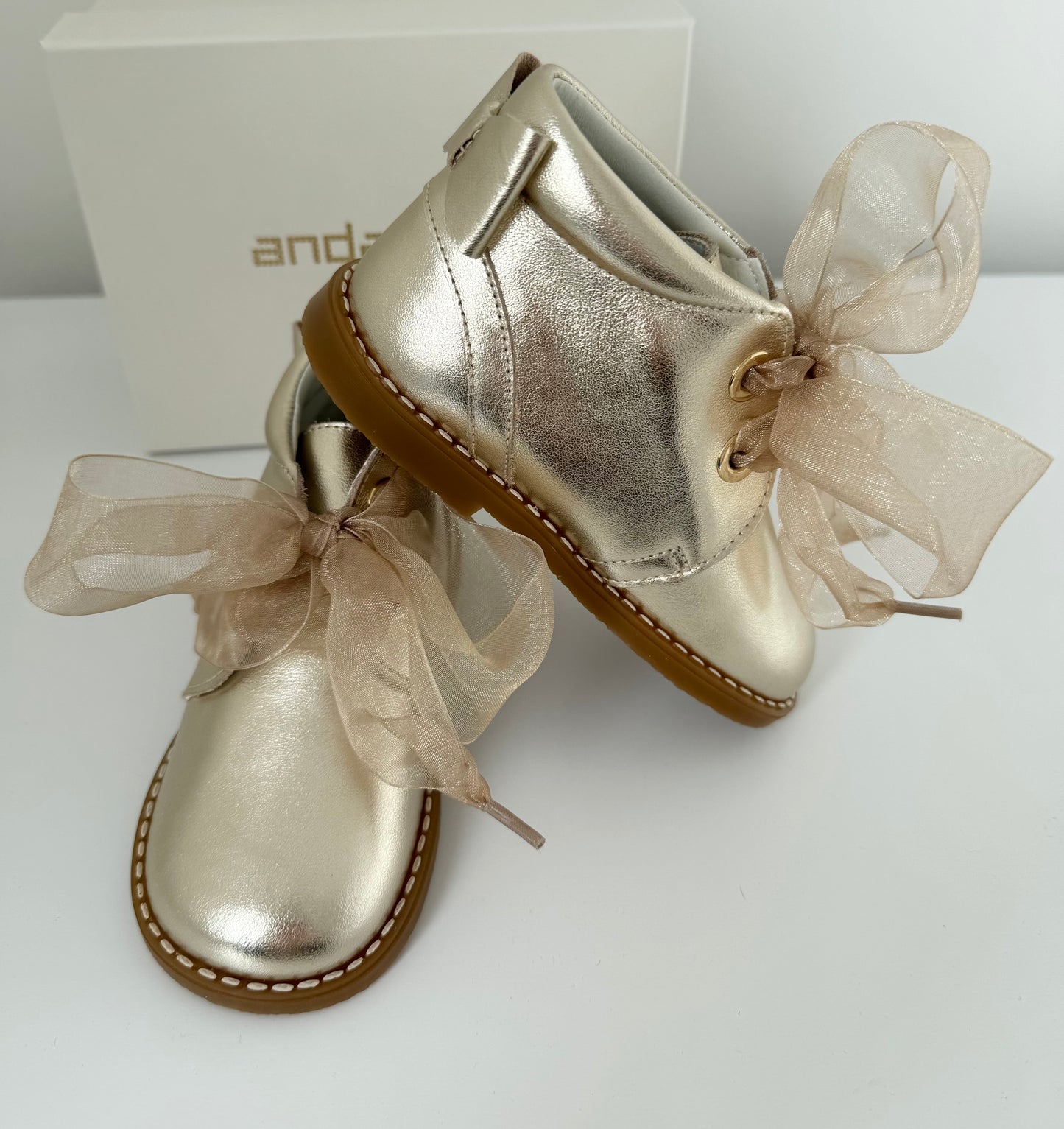 Andanines Gold Boots