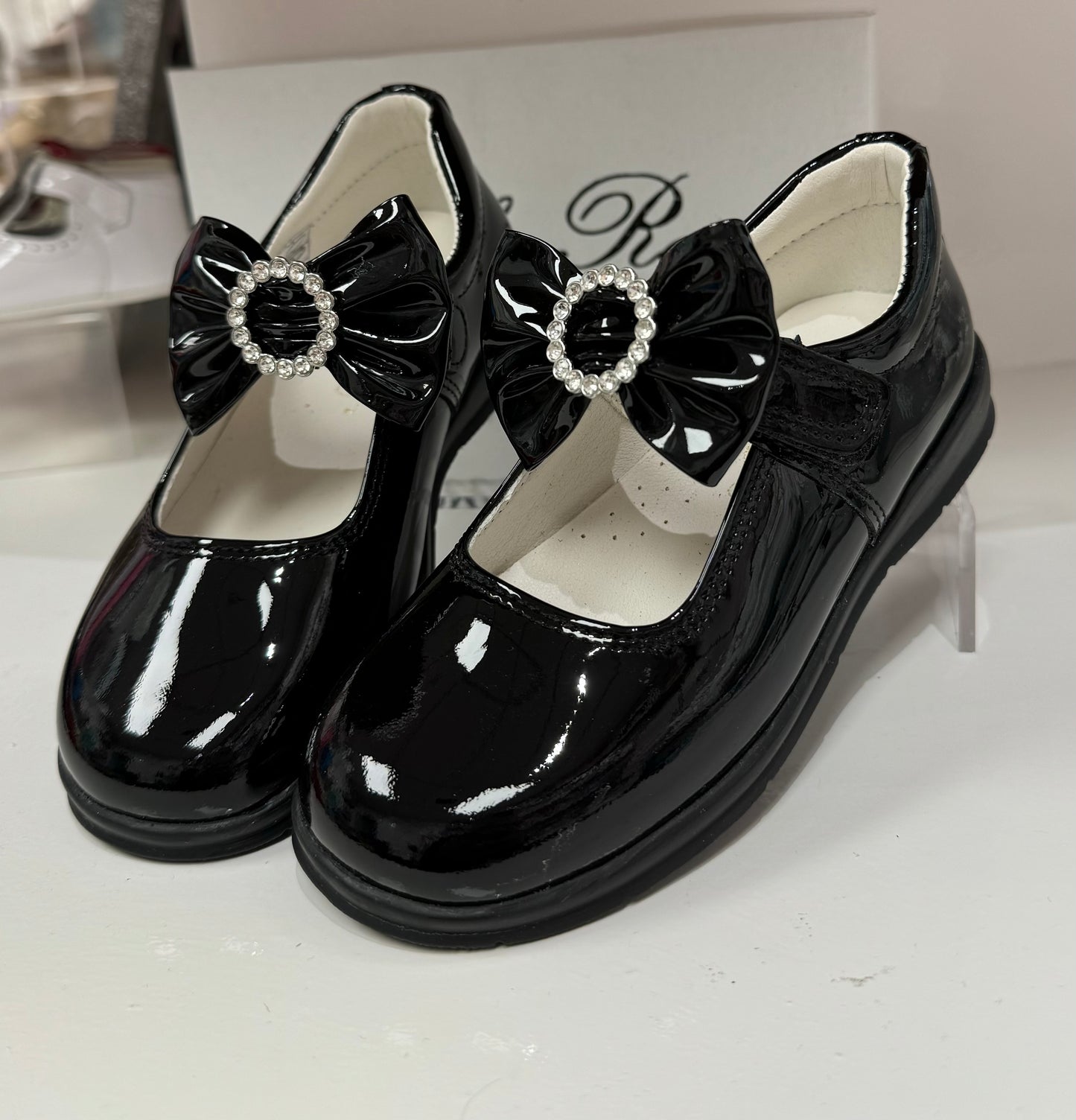 6273 Black School Shoes - Bow (Flat Sole)