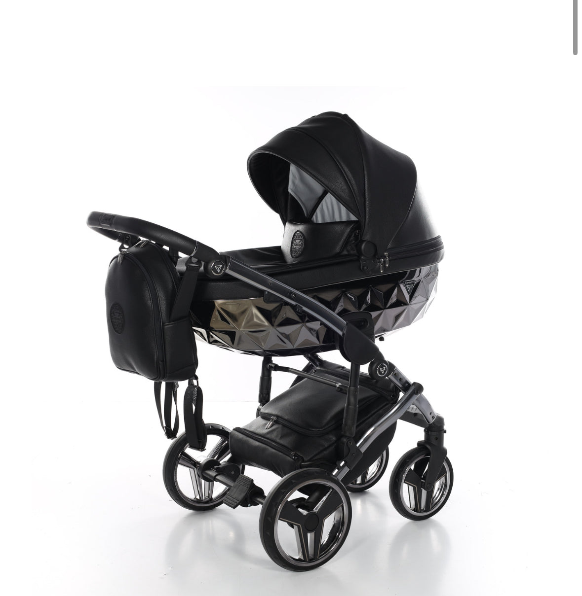 HANDCRAFT BLACK