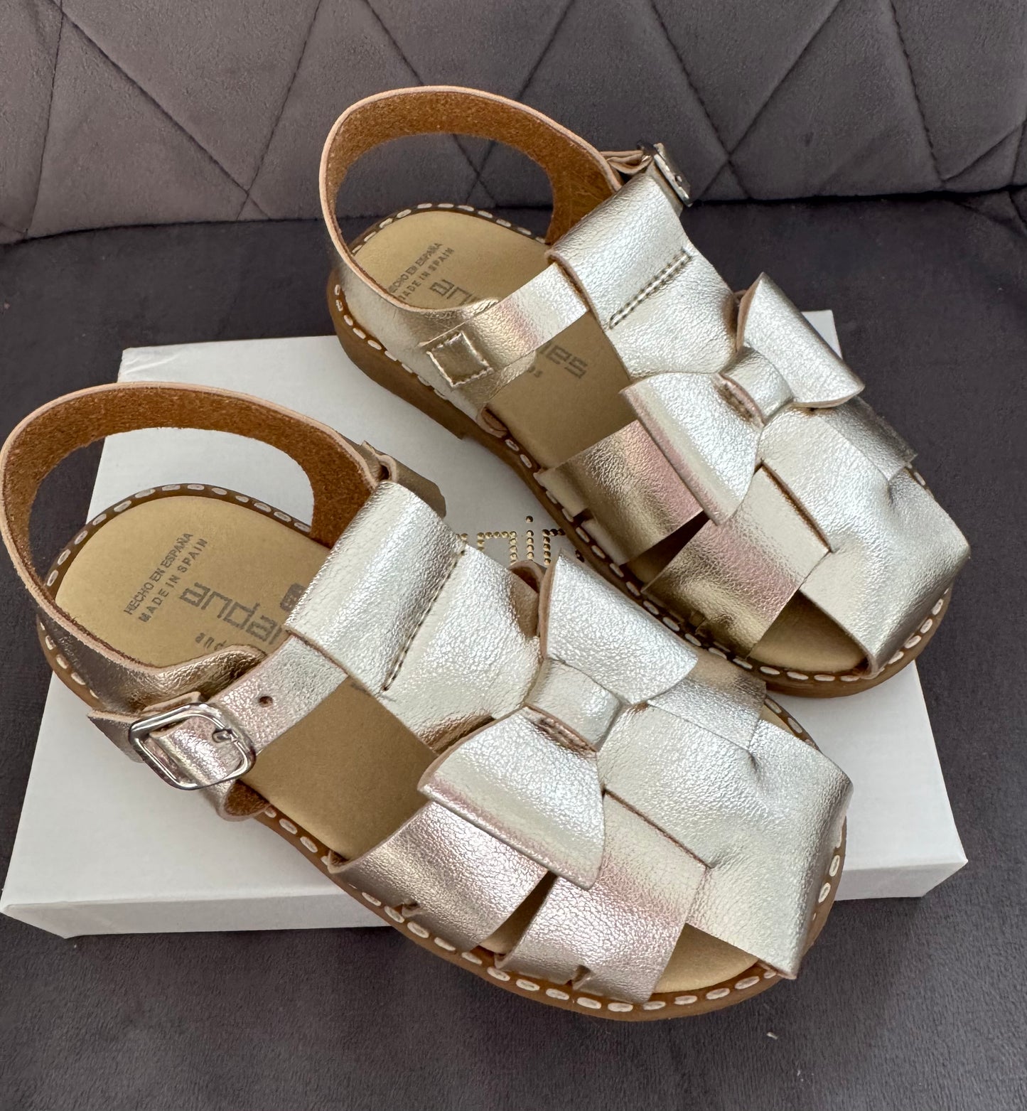 241420 Fully Covered Gold Sandal