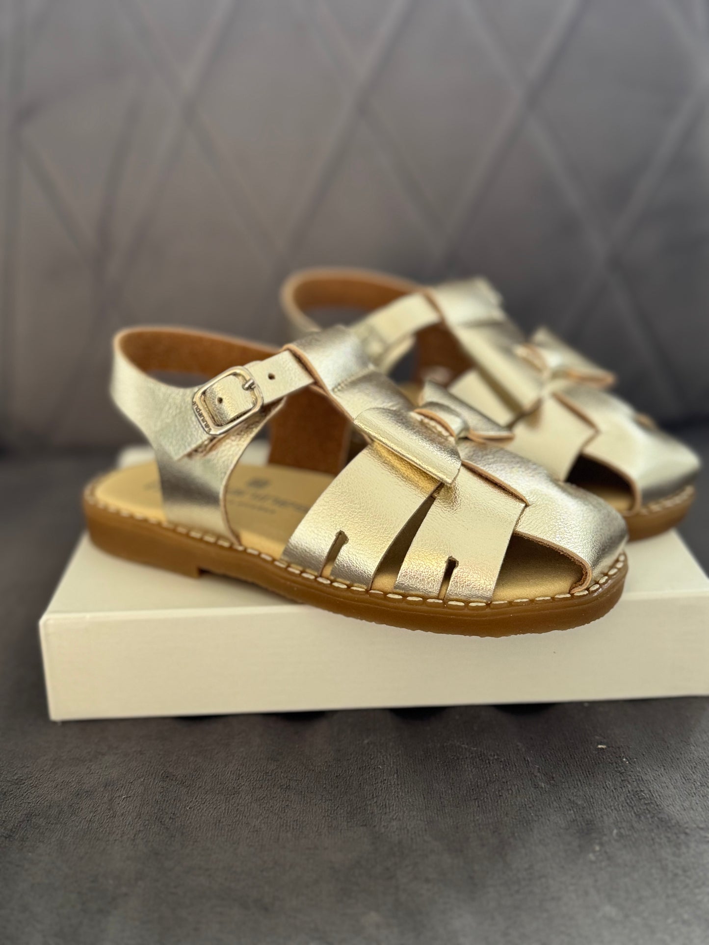 241420 Fully Covered Gold Sandal