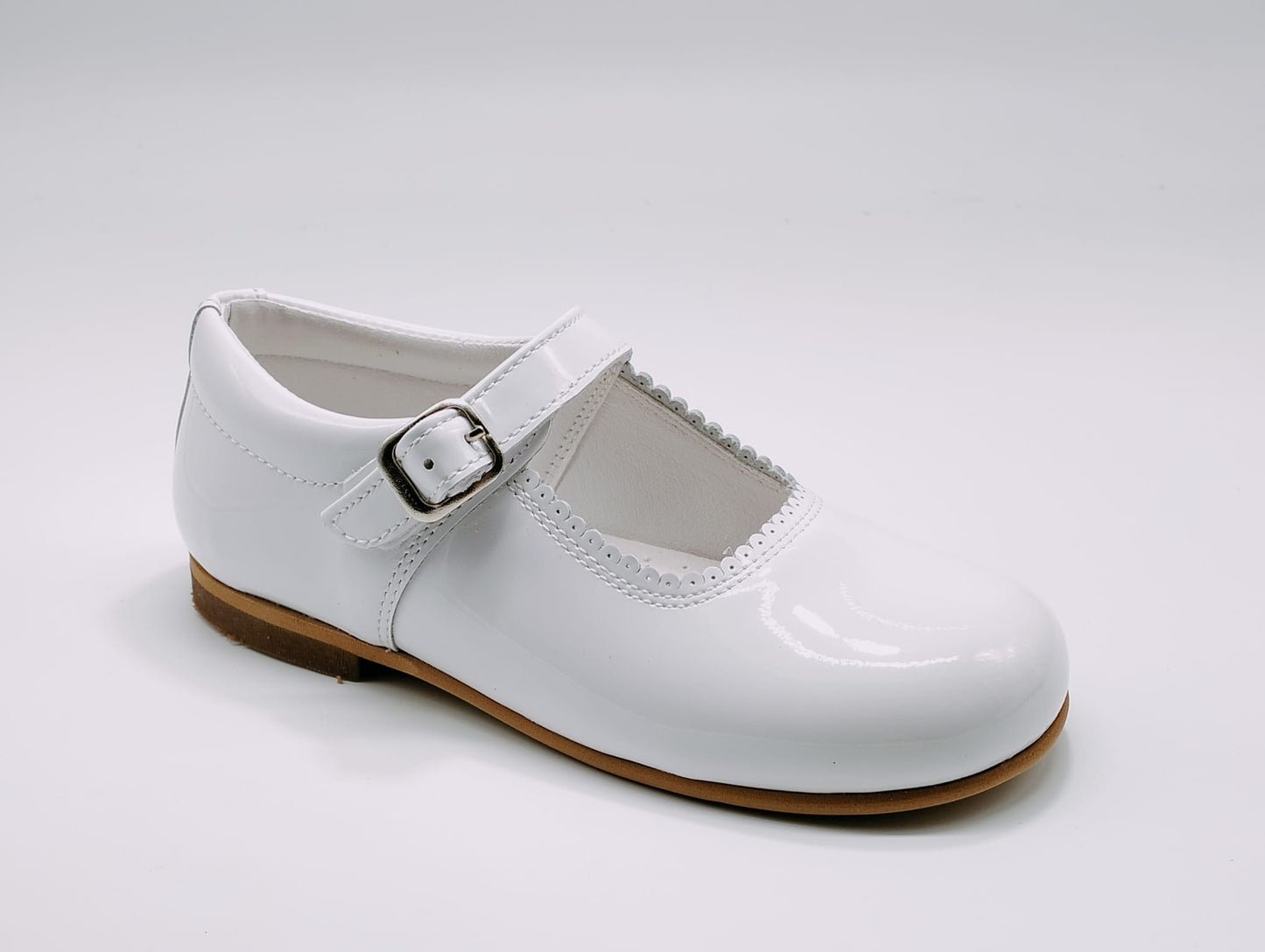 6270 White Mary Jane Shoe