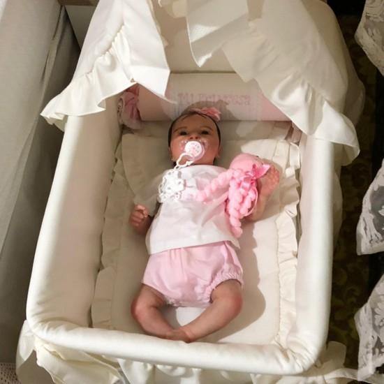 2500 Pique Bassinet in Beig - Fallons Toys&Shoes - Bebelux