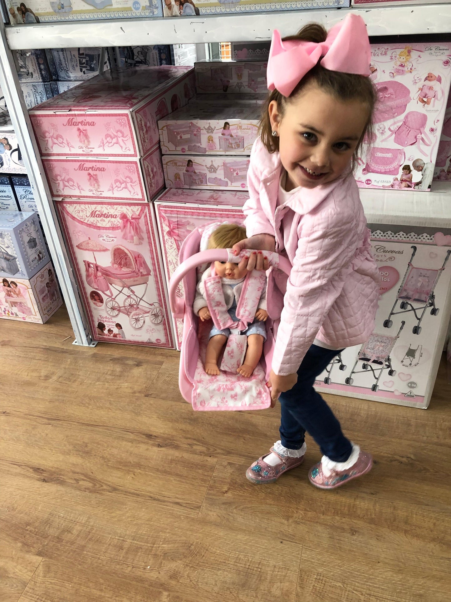 40449 Arias Pink Dolls Car Seat & Carrier - Fallons Toys&Shoes - Arias