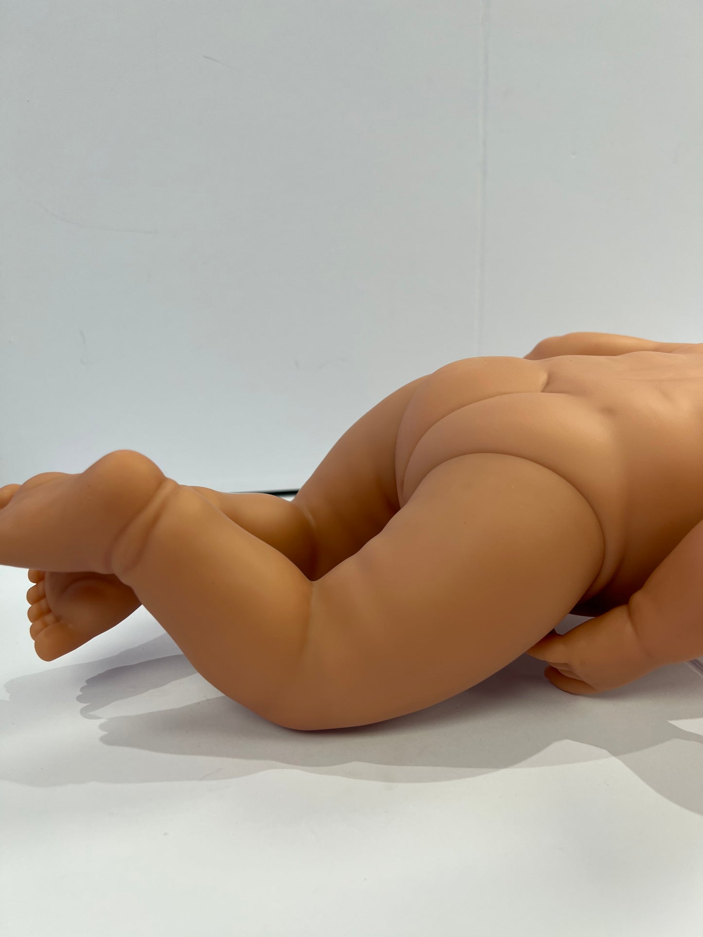 Dress your own doll