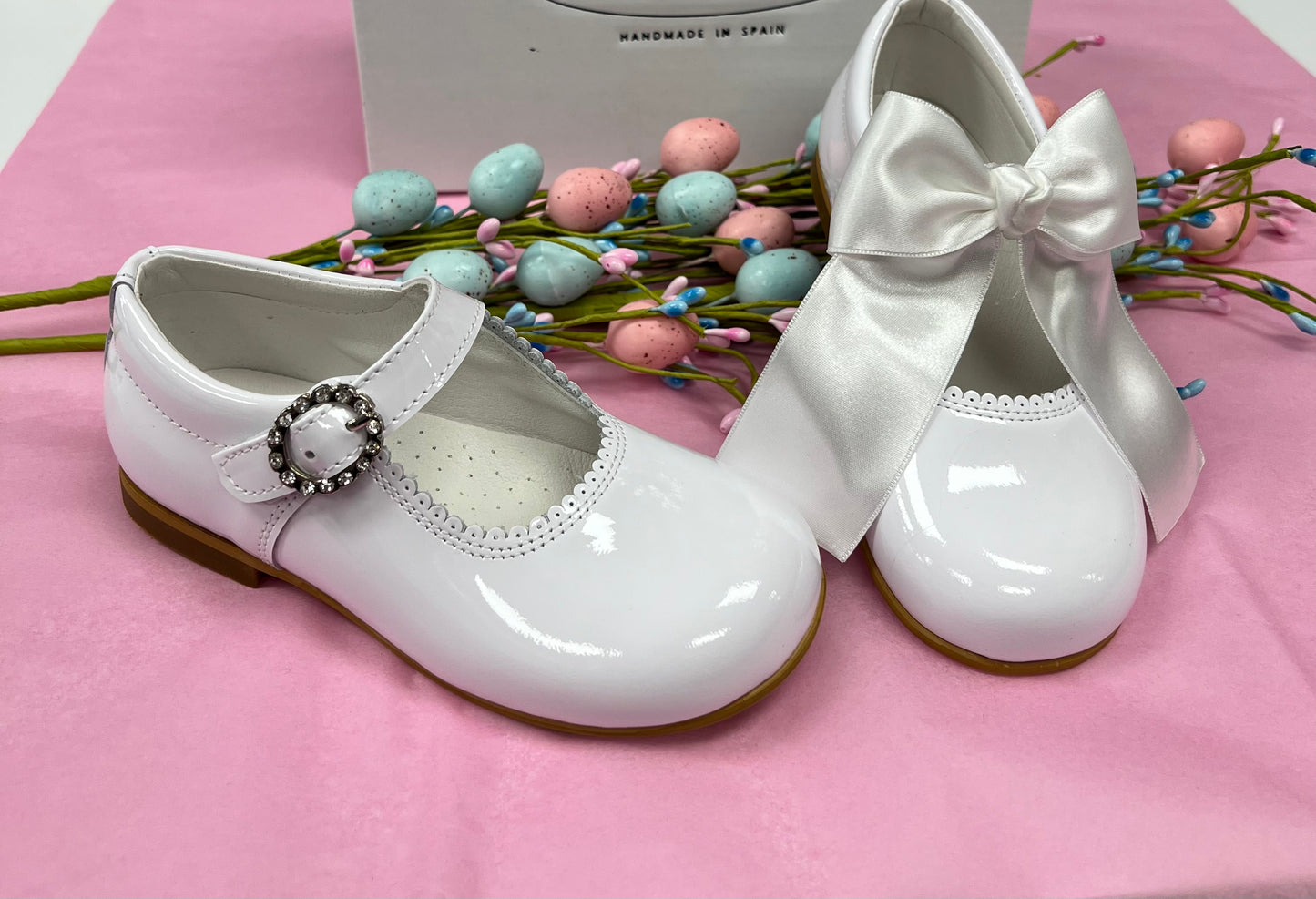6270-1 White Shoe with Diamante Buckle