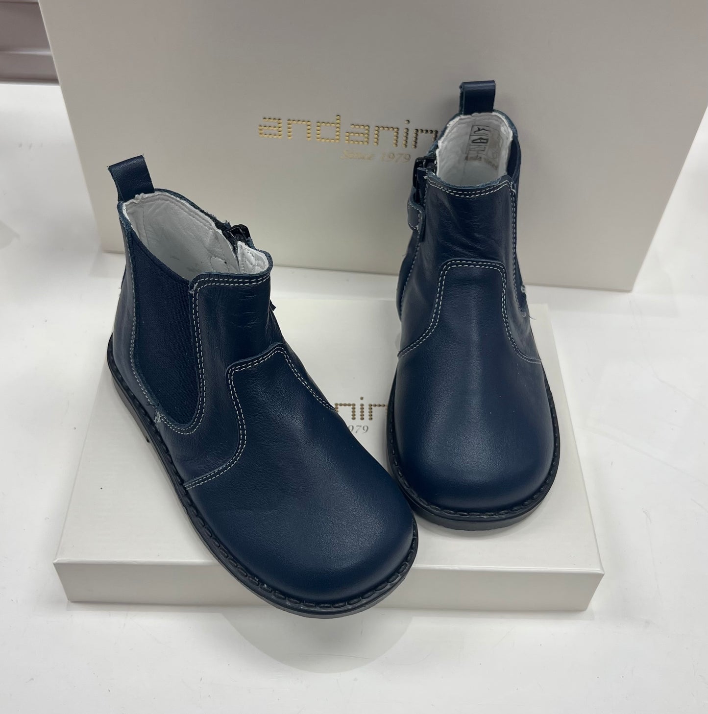 192181 Navy Boots By Andanines