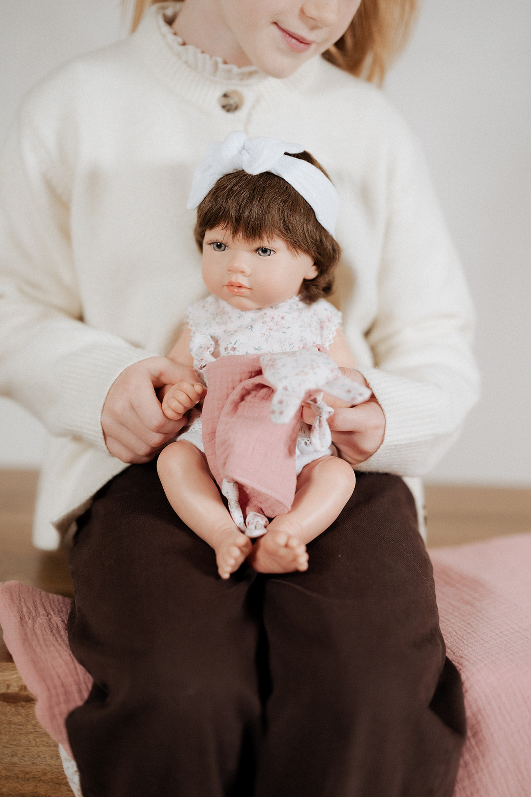 Arias Alba Reborn Girl Doll With Hair 38cm