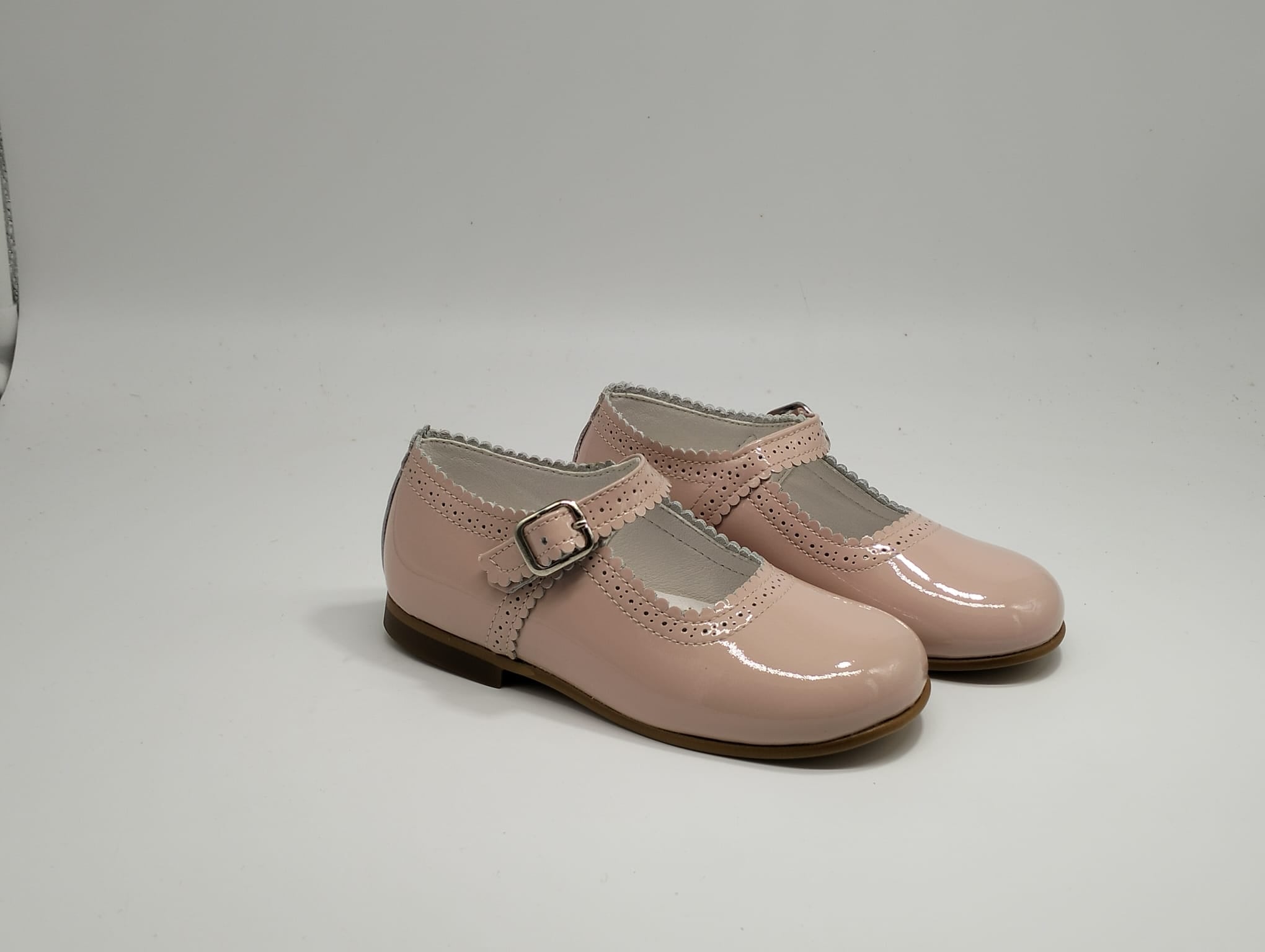 Nude mary clearance jane shoe