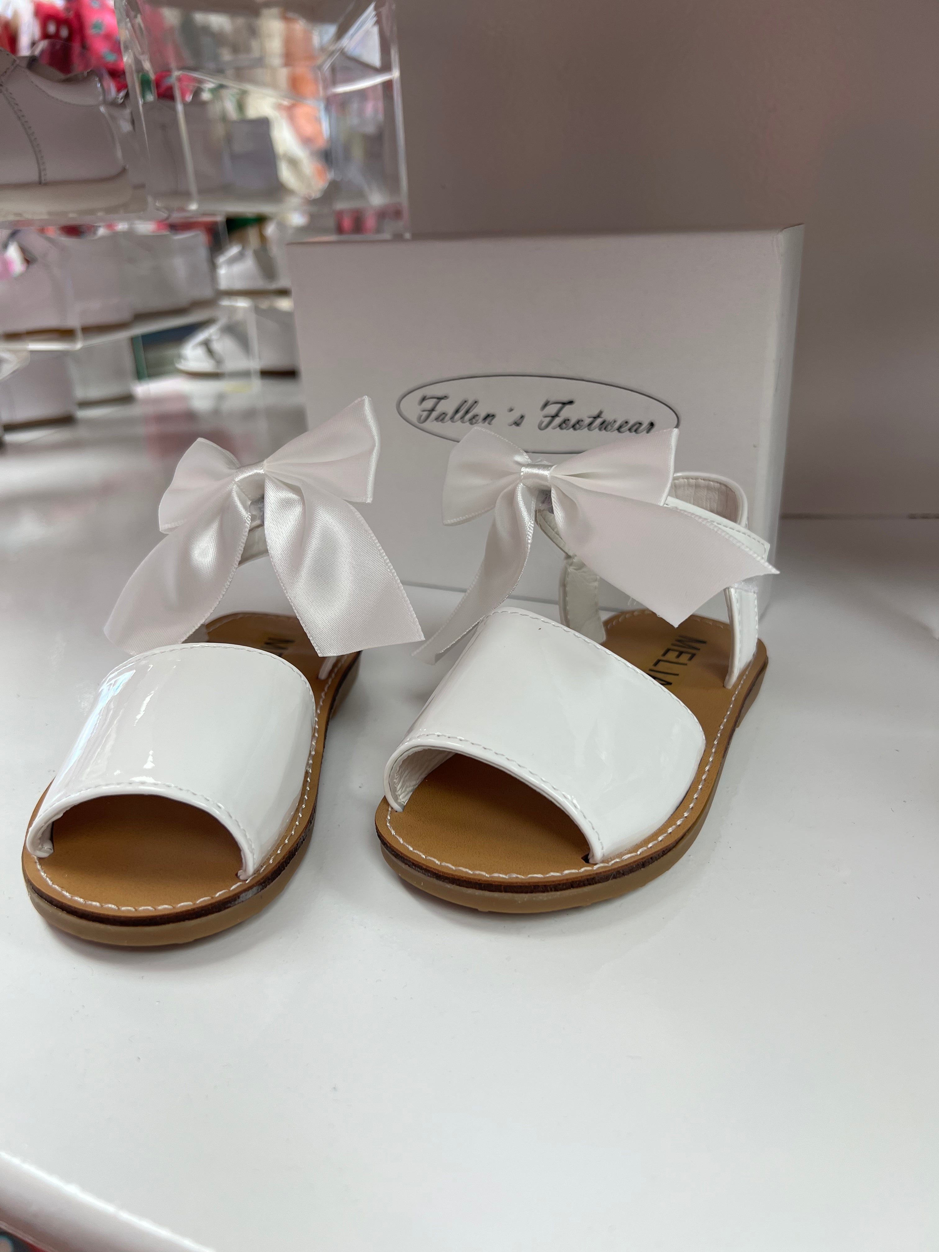 White hot sale ribbon sandals