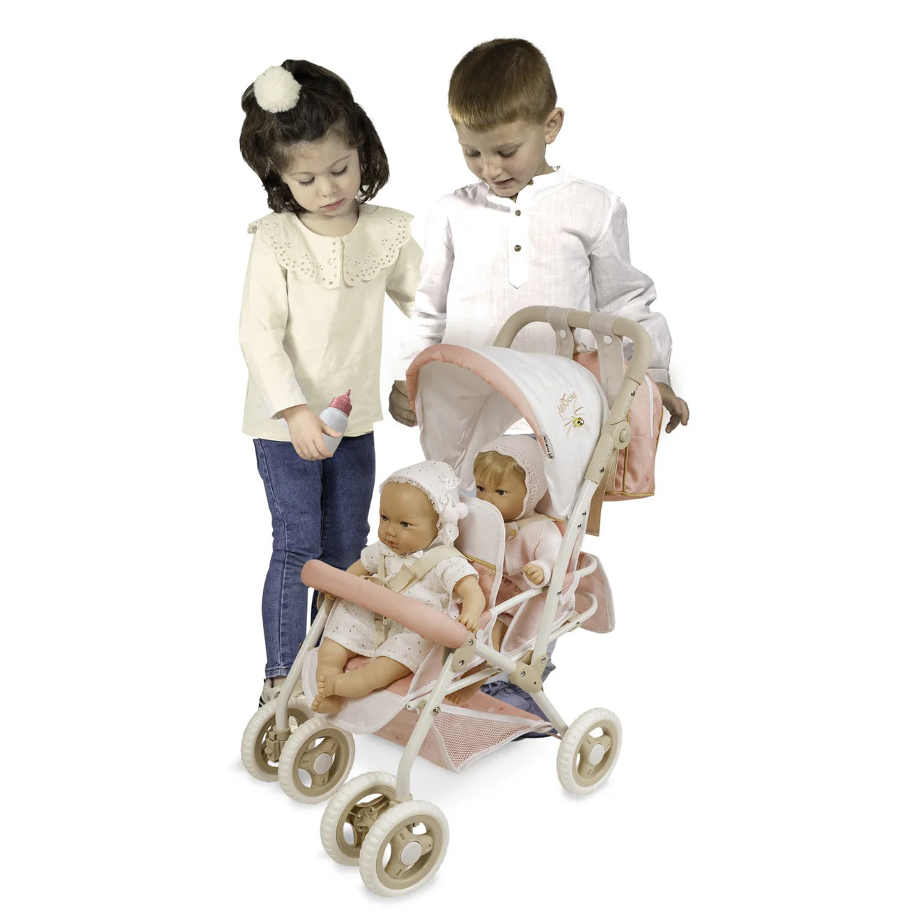 90381 Twin Pram By Decuevas (age 8 & under)