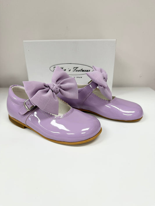 6270 Lilac Shoe with Bow