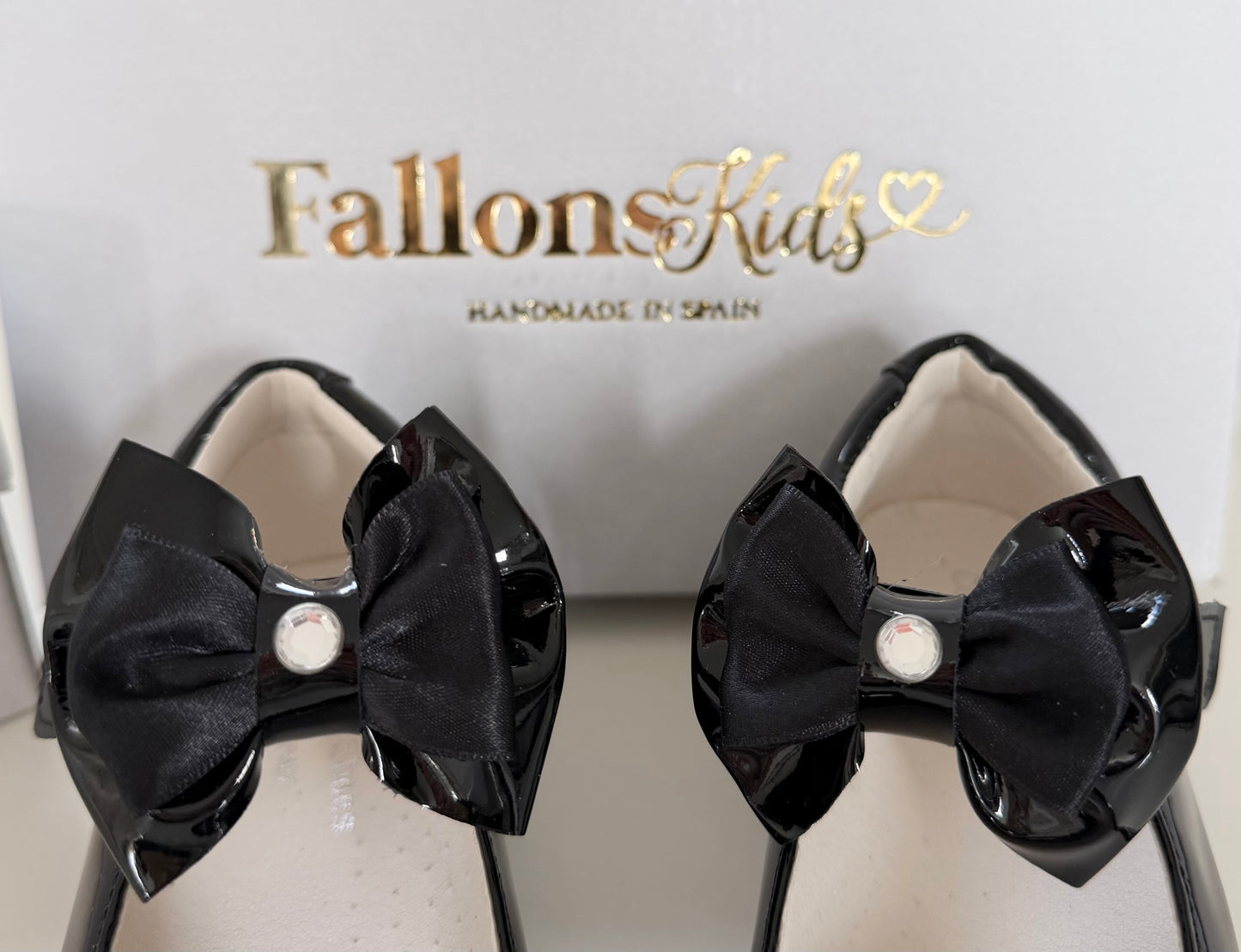 Black Shoe Bow