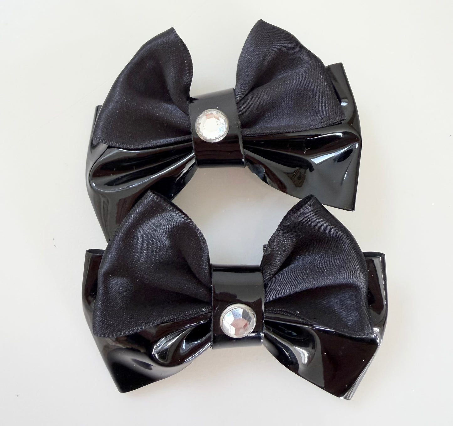 Black Shoe Bow