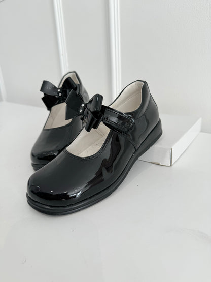 Black School Shoes - Double Diamond Bow (Flat Sole)