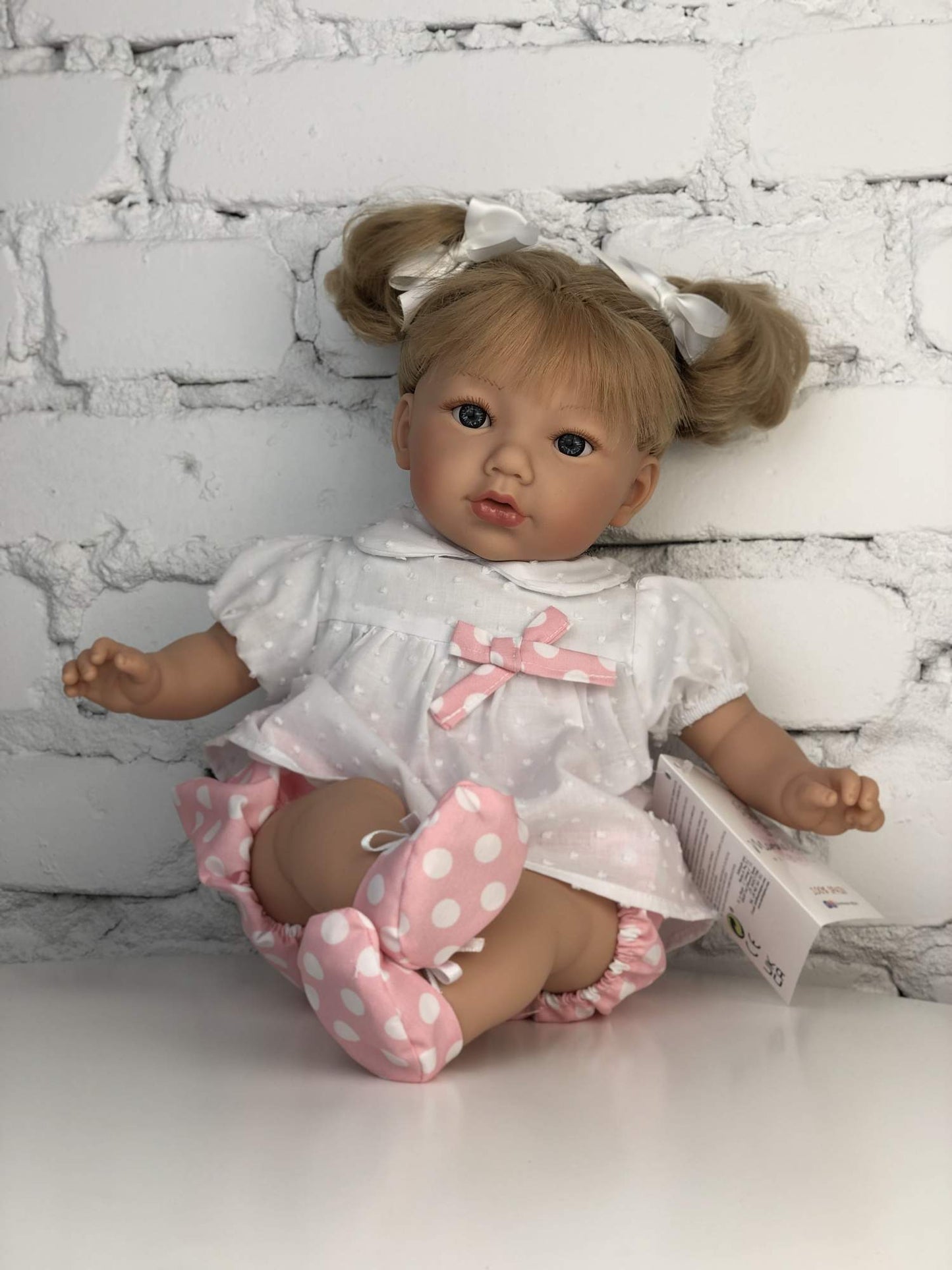 MARINA & PAU INDIVIDUAL BOX INDIVIDUAL BOX SOFT BODY DOLL