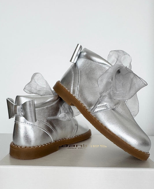 Andanines Silver Boots
