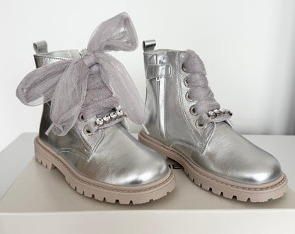 Silver Tulle Bow Boot By Andanines