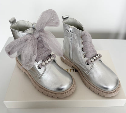 Silver Tulle Bow Boot By Andanines