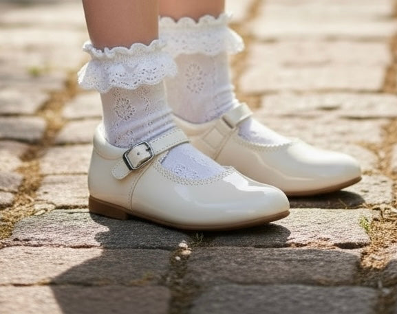 6270 Cream Mary Jane Shoe