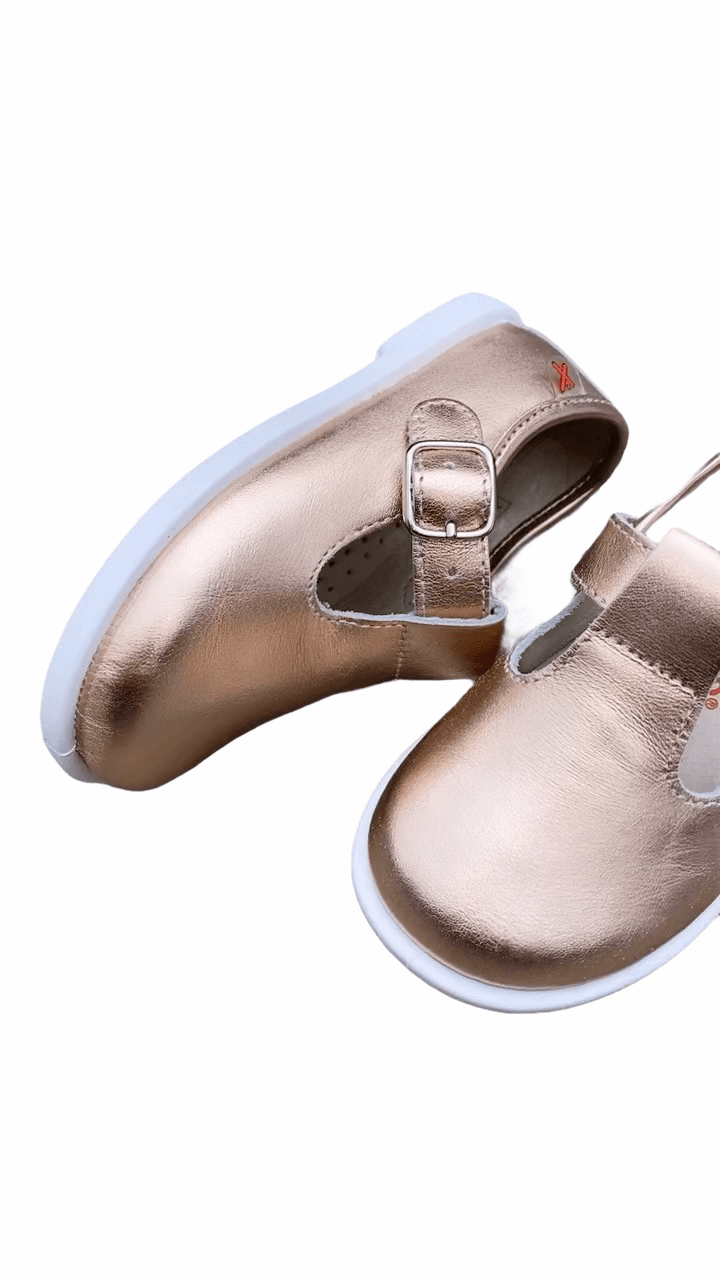 20200 ROSE Gold T-Bar Shoe - Fallons Toys&Shoes - Xiquets