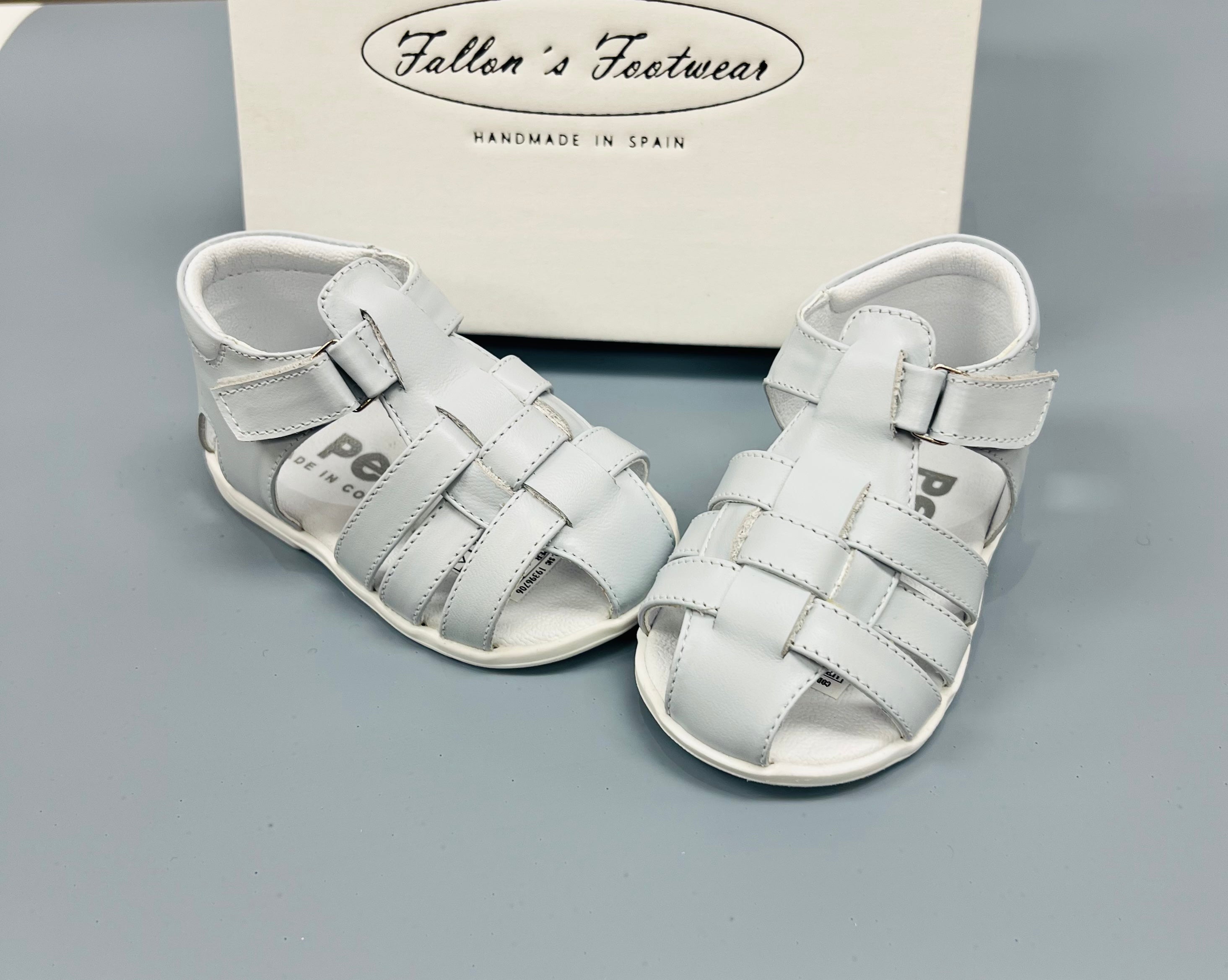 New Fashion Cheap Customized Summer Kids Closed Toe Sport Flat Sandals for  Boys - China Flat Sandals and Sport Sandals price | Made-in-China.com