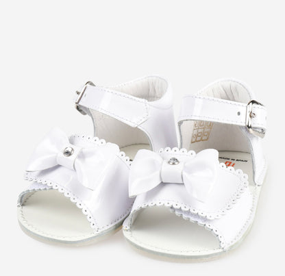 231070 White Bow Diamond Sandal by Andanines.