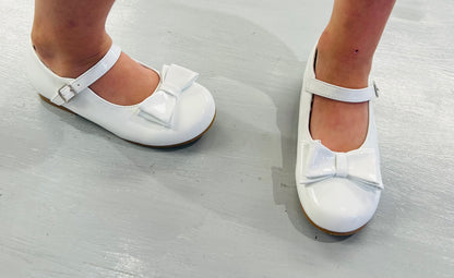Liya White Bow Shoes