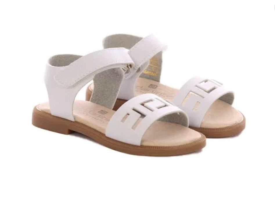 201522 Andanines White Patterned Sandal