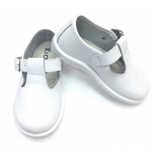 20200 White T-Bar Shoe - Fallons Toys&Shoes - Xiquets